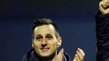 Los croatas Luka Modric y Nikola Kalinic durante un partido eliminatorio rumbo a Rusia 2018. (Foto: Srdjan Stevanovic/Getty Images)