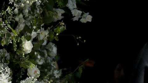 Un geriátrico recibió los arreglos florales tras la boda.