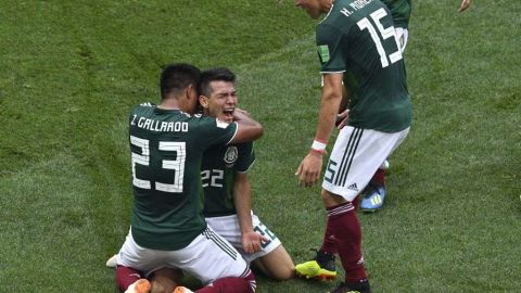 La celebración mexicana con el gol de Lozano.  MLADEN ANTONOV/AFP/Getty Images