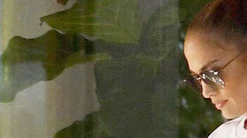 Constantemente, los paparazzis captan cada movimiento de JLo.