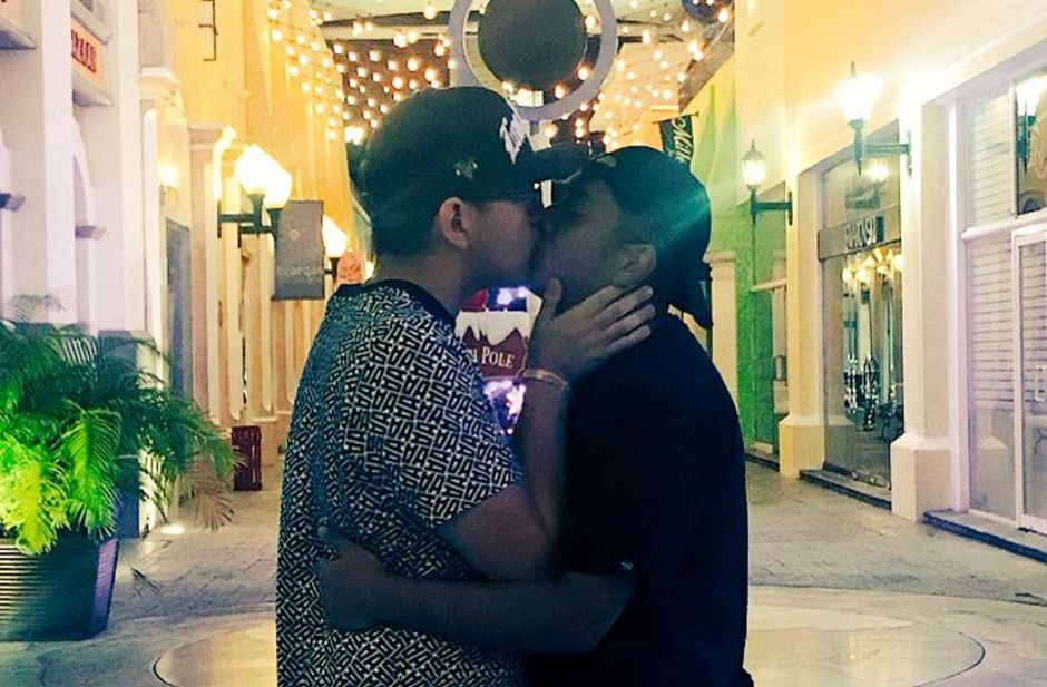 Johnny, hijo de Jenni Rivera, y su novio ya viven juntos