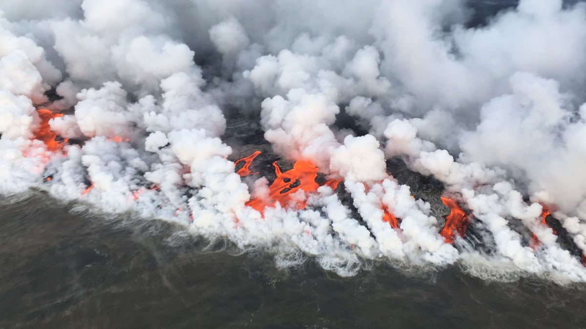 El Volcán Kilauea Continúa Cambiando La Isla De Hawaii Con Erupciones Sismos Y Derrumbes La Raza 3409