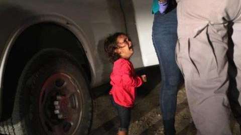 La menor y su madre habrían recibido asilo en Estados Unidos tras ser detenidas.