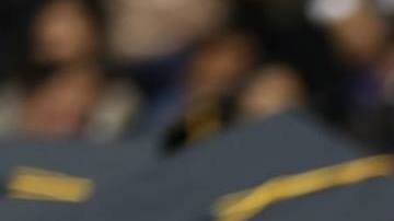 La Universidad St. Augustine tiene un destacado historial en la educación y graduación de profesionales hispanos, quienes gracias a su formación académica logran mejores empleos, mayores ingresos y un futuro más promisorio.