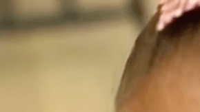 Niña agradecida por recibir médula osea.