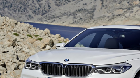 El Serie  6 es de los más lujosos.