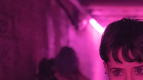 Claire Foy se transformó para el papel de Salander. / Foto: Columbia Pictures