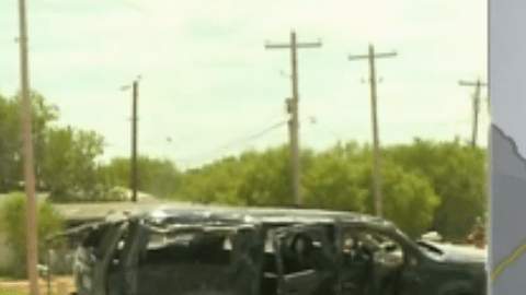 La Patrulla Fronteriza perseguía a tres carros con presuntos indocumentados en su interior