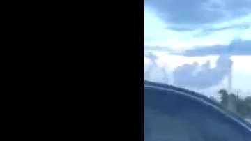 Una escena muy extraña.