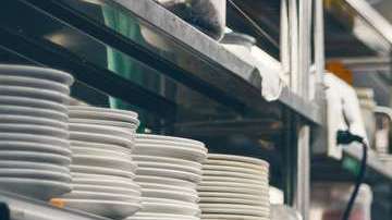 Varios cocineros revelaron terribles verdades en redes sociales.