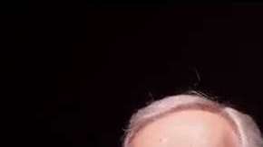 Los sobrevivientes rechazan la separación de niños de sus padres.