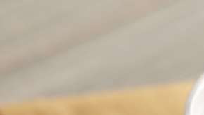 Frijoles negros  ligeramente condimentados con comino y orégano.