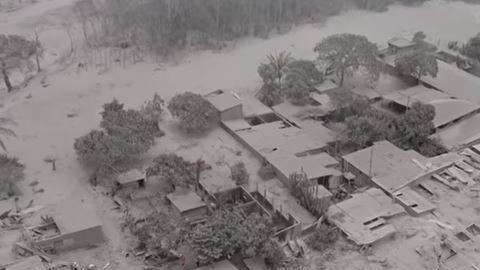 El Rodeo quedó sepultado bajo las cenizas.