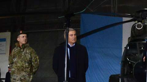 Macri busca "saldar una deuda con las Fuerzas Armadas".
