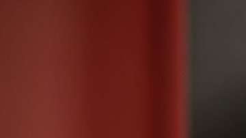 Anne Hathaway es voz del rechazo al asesinato.