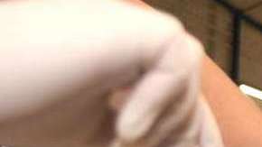 El gobierno asegura que las pruebas son gratuitas, abogados de inmigración dicen lo contrario