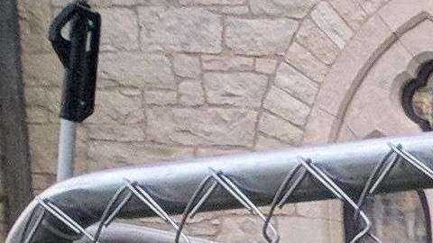 Las estatuas de la Sagrada Familia quedaron encerradas en protesta contra la política migratoria de Trump.