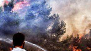 Arde Atenas