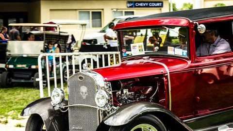 Muestra de colorido e ingenio.