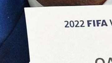 Jospeh Blatter cuando anunció que Qatar organizaría la Copa del Mundo de 2022.