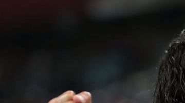 El uruguayo Edinson Cavani podría ser el primer gran ausente de los cuartos de final. (Foto: EFE/EPA/FRIEDEMANN VOGEL)