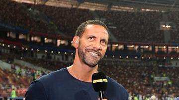 Shearer junto a Lineker y Ferdinand. EFE