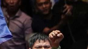 El boxeadorr y político filipino Manny Pacquiao celebra después de vencer a Lucas Matthysse. (Foto: EFE/FAZRY ISMAIL)