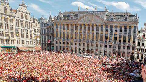 Eden Hazard durante un encuentro con aficionados belgas en Bruselas