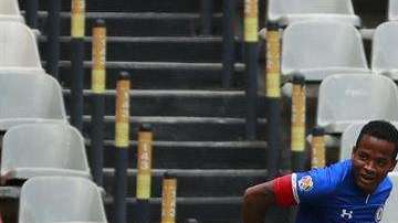 Cruz Azul celebrando uno de sus goles. EFE