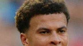 Dele Alli y Luka Modric. EFE