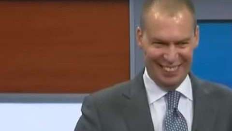 El periodista deportivo mexicano André Marín de Fox Sports.