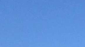 20 hombres, 7 mujeres y un niño viajaban en una precaria embarcación.