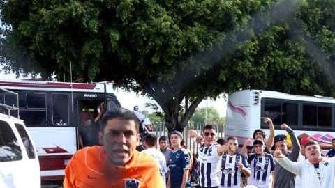 La Liga MX vivió otro episodio de violencia en el partido León vs. Monterrey.