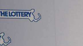 La familia que ganó 9 premios de la lotería de Massachusetts.