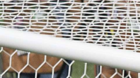 Memo Ochoa dejó huella con sus atajadas ante Alemania (foto) y Brasil.