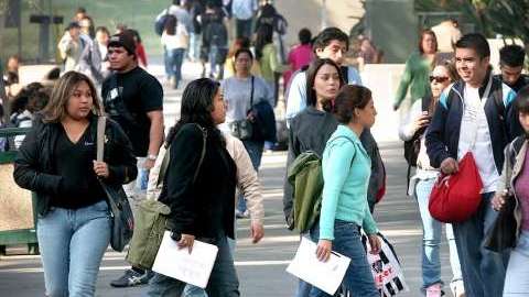 locales_303259938_ep_-1_0