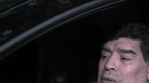 Maradona ofreció una entrevista en aparente estado de ebriedad