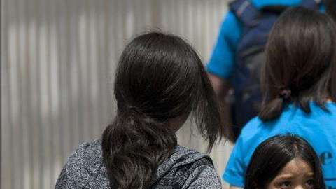 Cerca de 273,000 niños nacidos en EEUU tienen un padre con TPS próximo a expirar