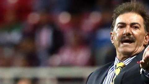 El exentrenador de Chivas, América y la selección mexicana Ricardo Antonio La Volpe.