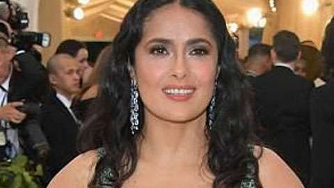 Salma Hayek y Kim Kardashian en la Met Gala.