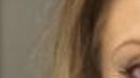 Samantha Jones es acusada de la muerta de su bebé por transmitirle restos de drogas a través de la leche materna.