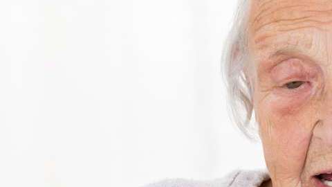 No son las personas mayores las principales víctimas de estafadores.