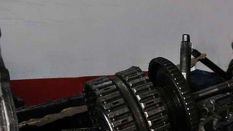 Comprar refacciones es toda una aventura.