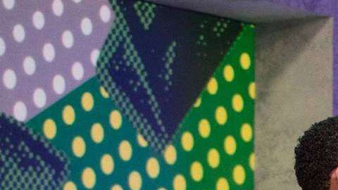 Michael Torpey pressenta un concurso donde el premio es el pago de la deuda estudiantil.