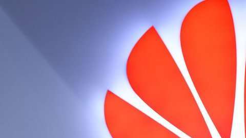 La compañía china niega las denuncias contra sus equipos.