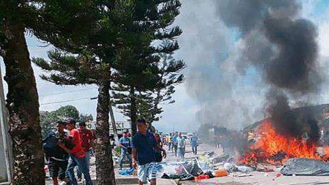 Los pobladores Pacaraima quemaron objetos de los venezolanos,