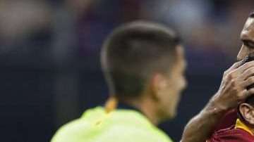 El AS Roma celebra el triunfo ante el FC Barcelona, en el estadio de Arlington. (Foto: EFE/Larry W. Smith)