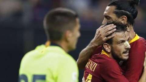 El AS Roma celebra el triunfo ante el FC Barcelona, en el estadio de Arlington. (Foto: EFE/Larry W. Smith)
