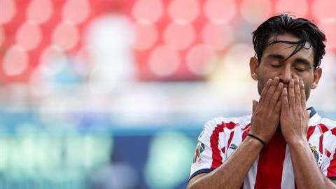 Chivas cae por tercera vez en el Apertura 2018. (Foto: EFE/Francisco Guasco)
