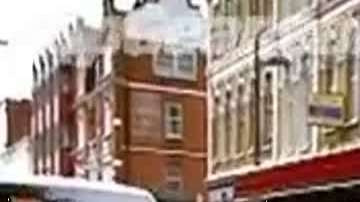 Puede circular sin problemas.